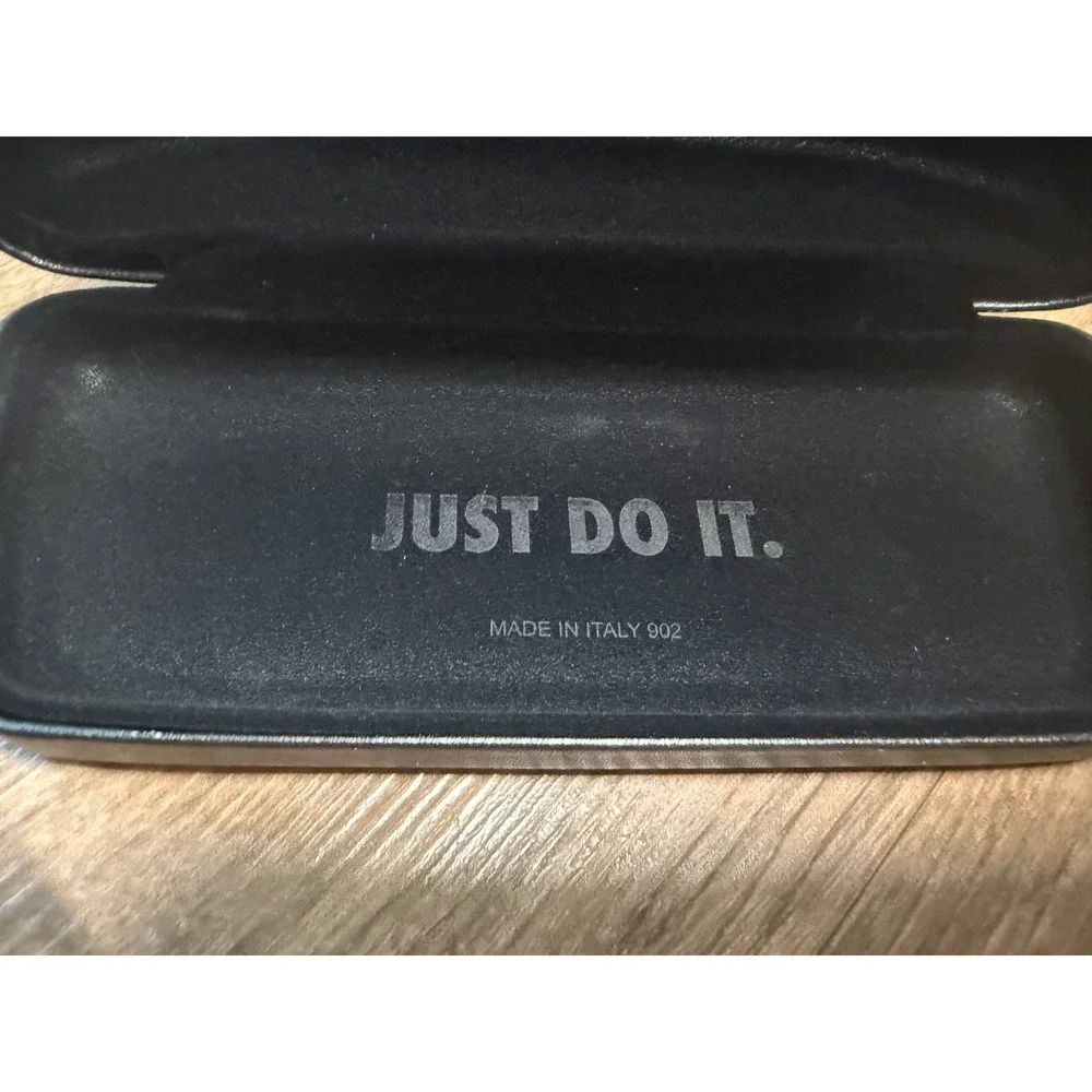 Nike Black Hard Shell Sunglasses Eyeglasses Case Made in Italy Just Do It 902